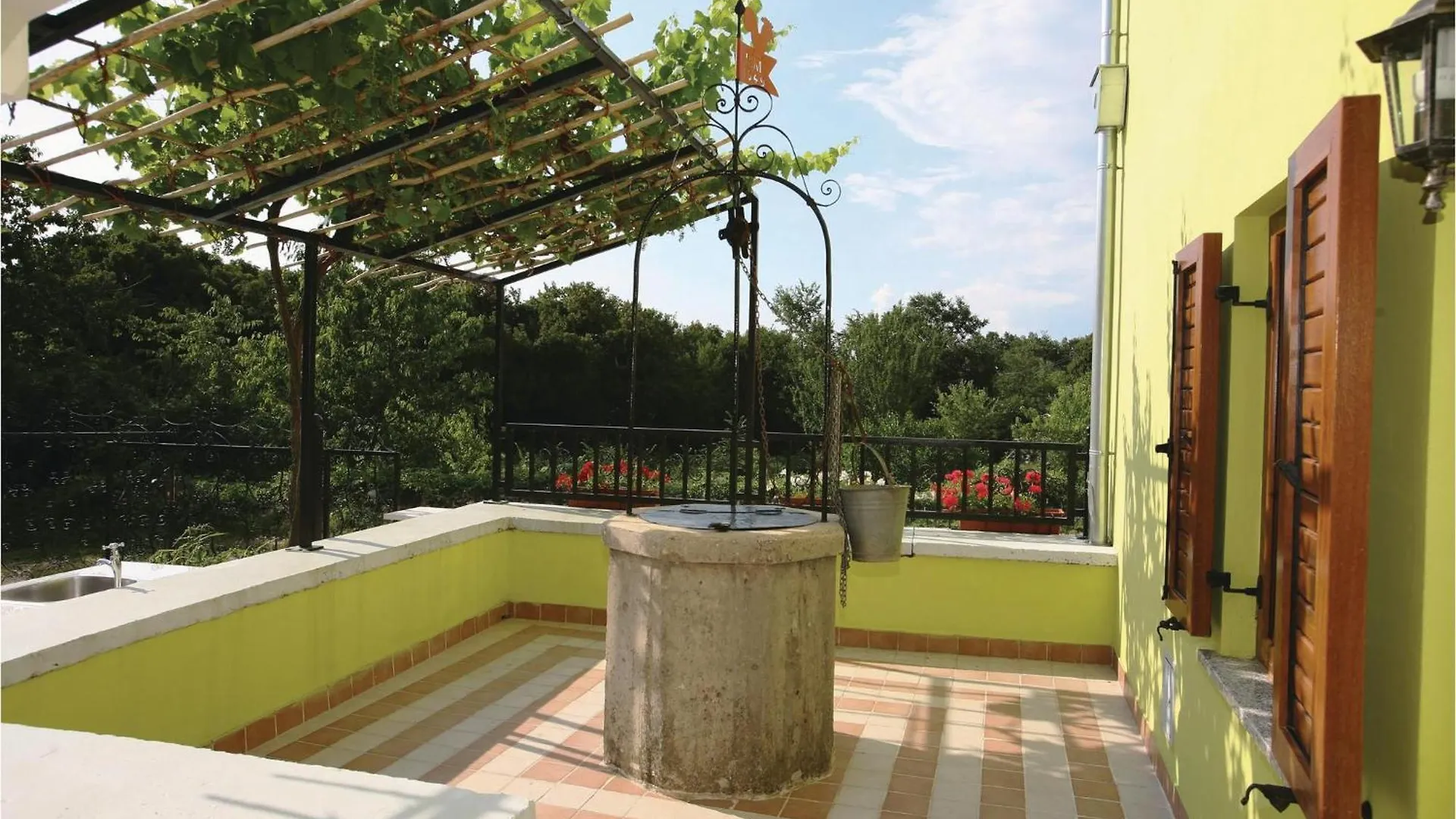 Gorgeous Home In Belavici With Kitchen Hreljici Holiday home
