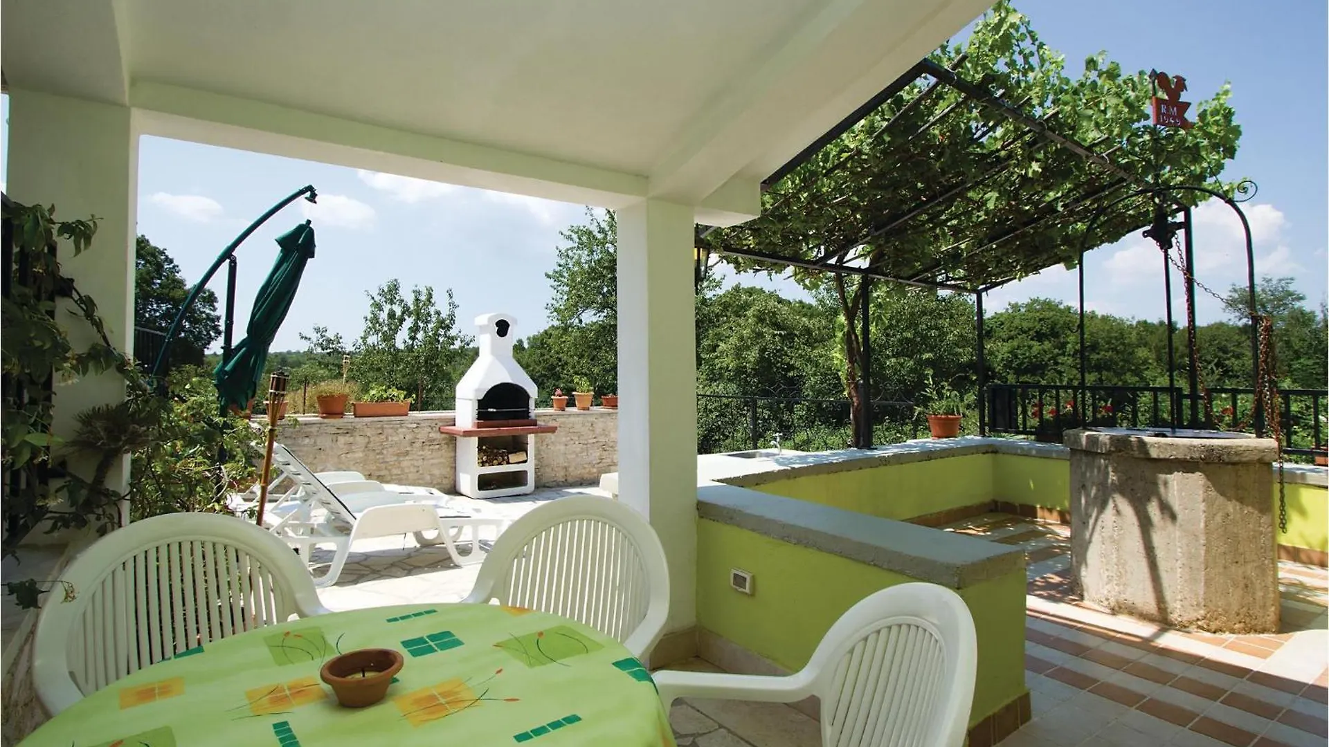 Gorgeous Home In Belavici With Kitchen Hreljici