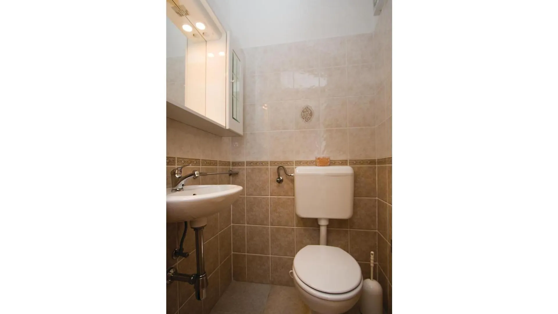 Gorgeous Home In Belavici With Kitchen Hreljici 0*,  Croatia