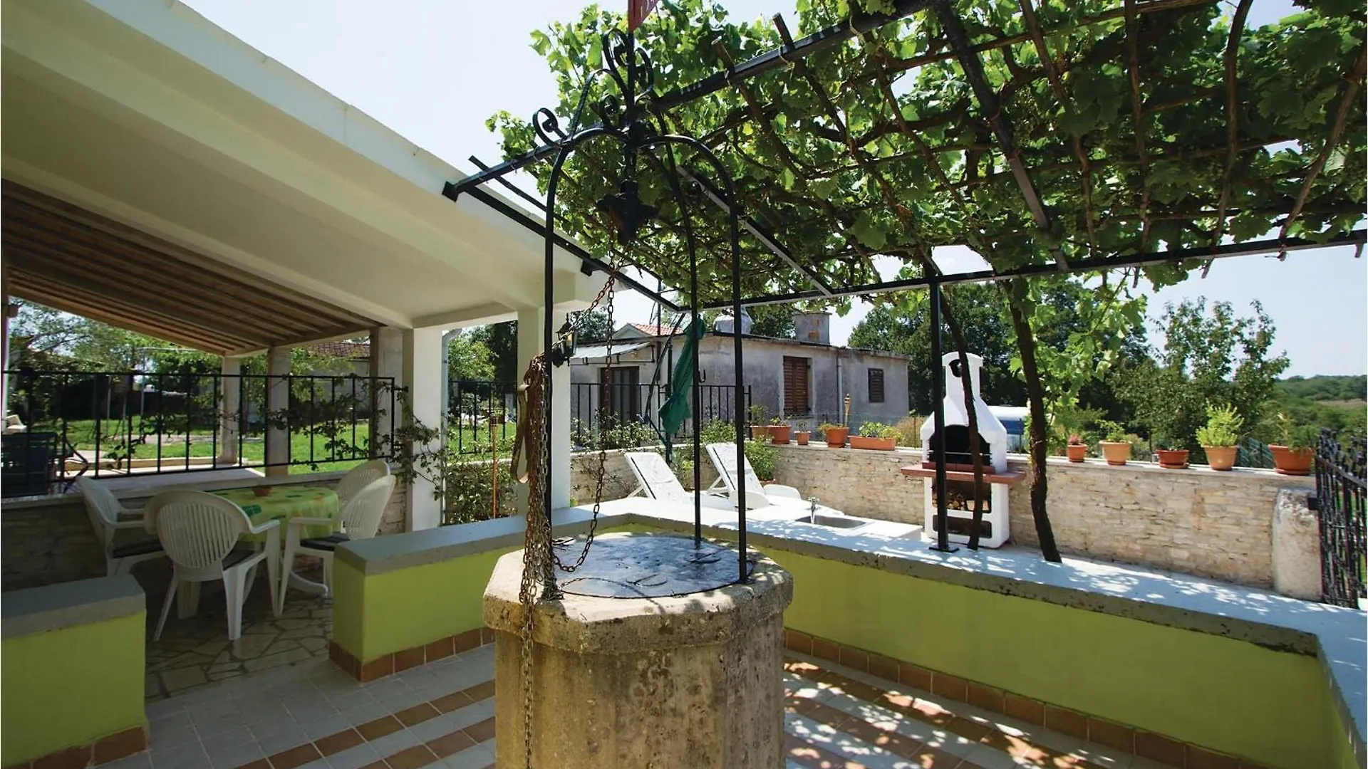 Holiday home Gorgeous Home In Belavici With Kitchen Hreljici